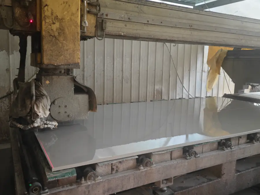 Quartz Slabs Factory