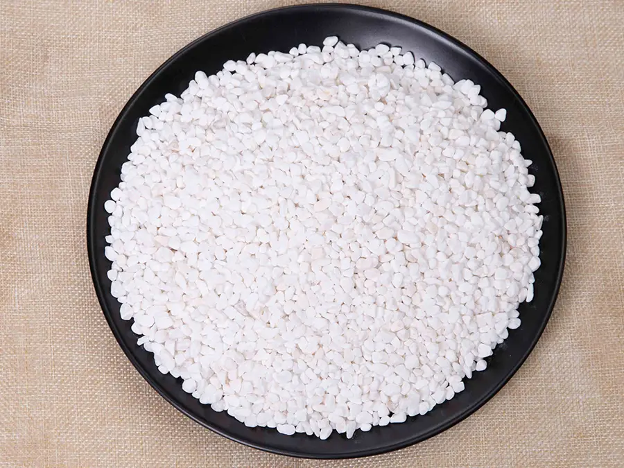 3-5mm snow white pebbles
